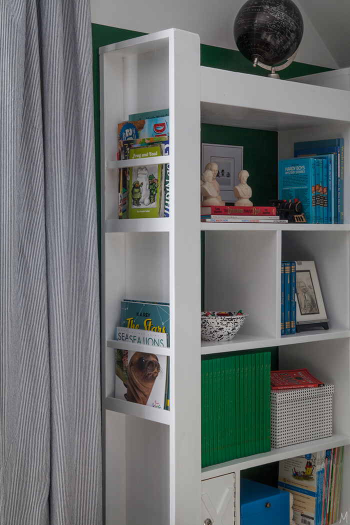 The-Makerista-Boys-Bookcase-Green-Room-Bookshelf-Styling-Red-Blue-Classics-Legos-Storage-Boys-Room-Books-IMG_3136