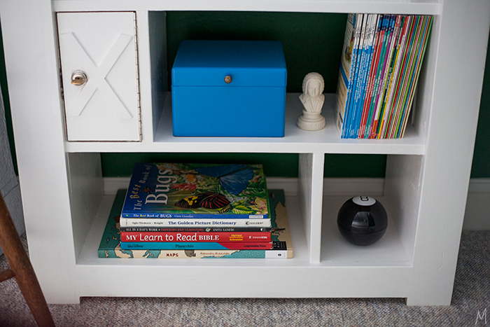The-Makerista-Boys-Bookcase-Green-Room-Bookshelf-Styling-Red-Blue-Classics-Legos-Storage-Boys-Room-Books-IMG_3155