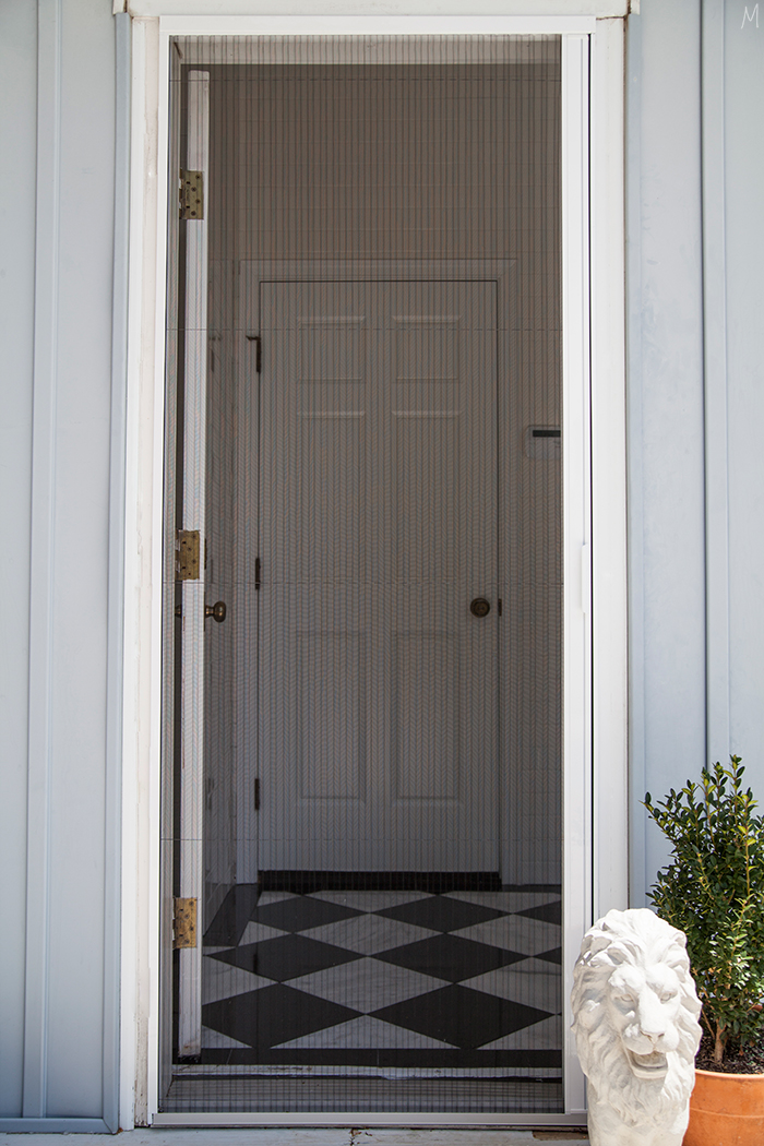 The-Makerista-Invisible-Screen-Plisse-Door-Screen-IMG_4719