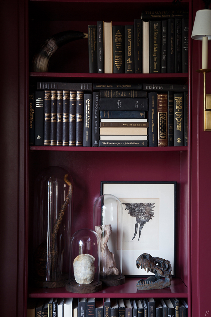 the-makerista-halloween-decor-curiosities-bookshelves-library-berry-color-black-and-white-spooky
