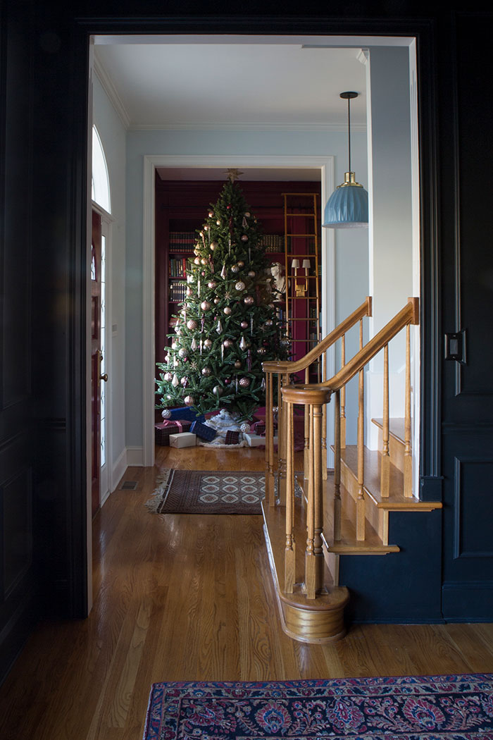 the-makerista-christmas-tree-traditional-modern-burgundy-mauve-grand-7w7a8203
