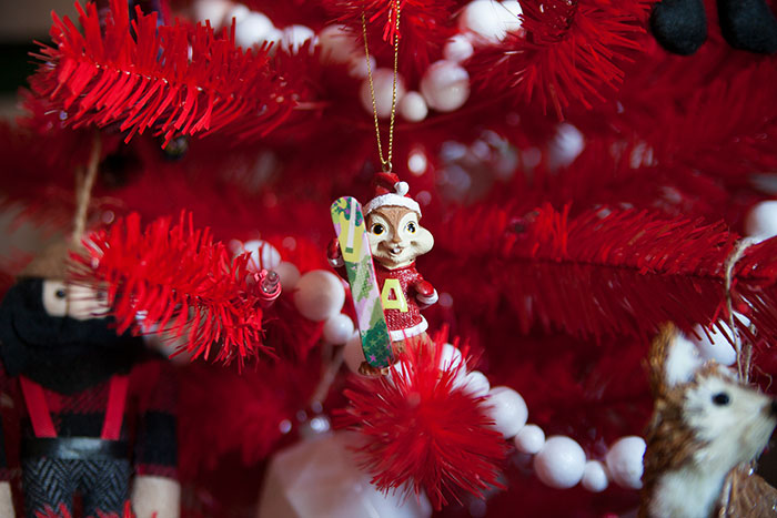 the-makerista-red-kids-room-tree-img_7366