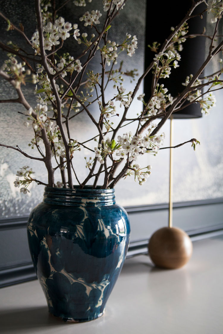 The-Makerista-Dining-Room-Spring-Flowers-Branches-IMG_8012